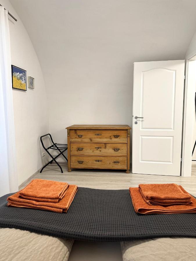 Altes Salzgewoelbe Badgasse Apartman Gmunden Kültér fotó