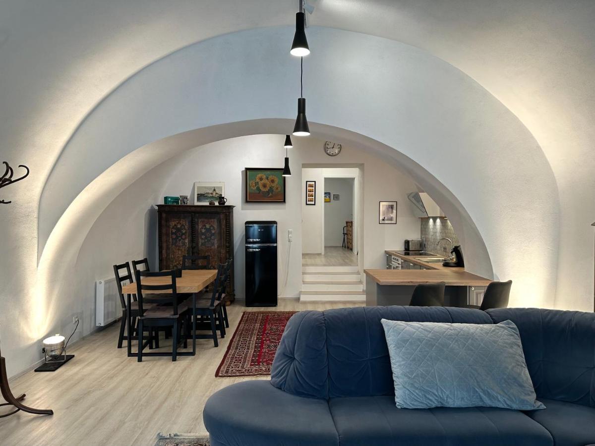 Altes Salzgewoelbe Badgasse Apartman Gmunden Kültér fotó